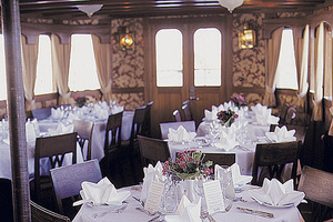 The Classic Canal Cruise on M/S Juno (Stockholm - Gothenburg)