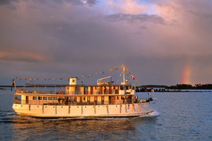 The Classic Canal Cruise on M/S Juno (Stockholm - Gothenburg)
