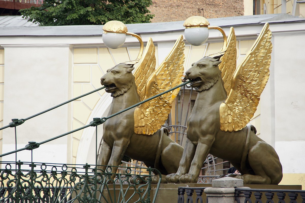 Tips Before you Travel: Electronics Image