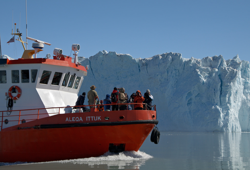 Ilulissat: Icebergs in the Midnight Sun img