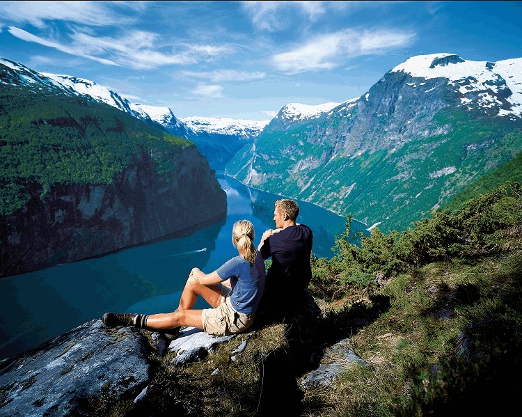 Scenic Sognefjord Tour